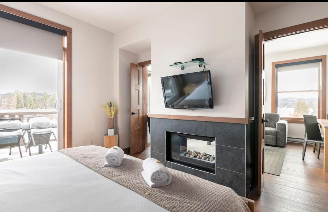 Suites Sur Lac Superieur-Mont-Tremblant Eksteriør billede