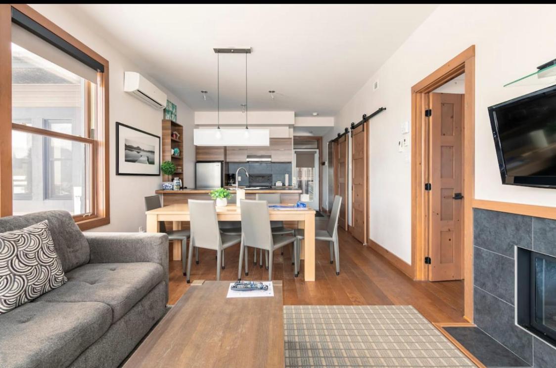 Suites Sur Lac Superieur-Mont-Tremblant Eksteriør billede